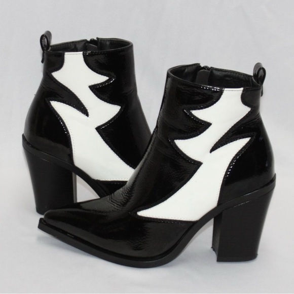 Jeeini of Paris Shoes - RARE Jeeini of Paris Black and White Patent Leather Heel Ankles Boots 8.5